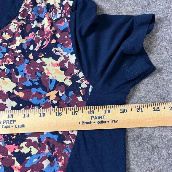 St John Stretch Knit Shirt Womens Large Navy Blue Soft Slinky Lightweight Top - Picture 9 of 11